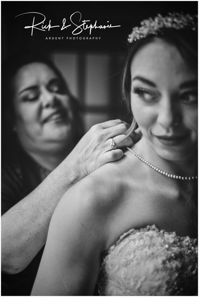 LARAMIE WEDDING PHOTOGRAPHERS