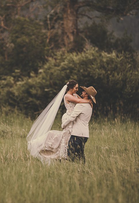 LARAMIE-WEDDING-PHOTOGRAPHER