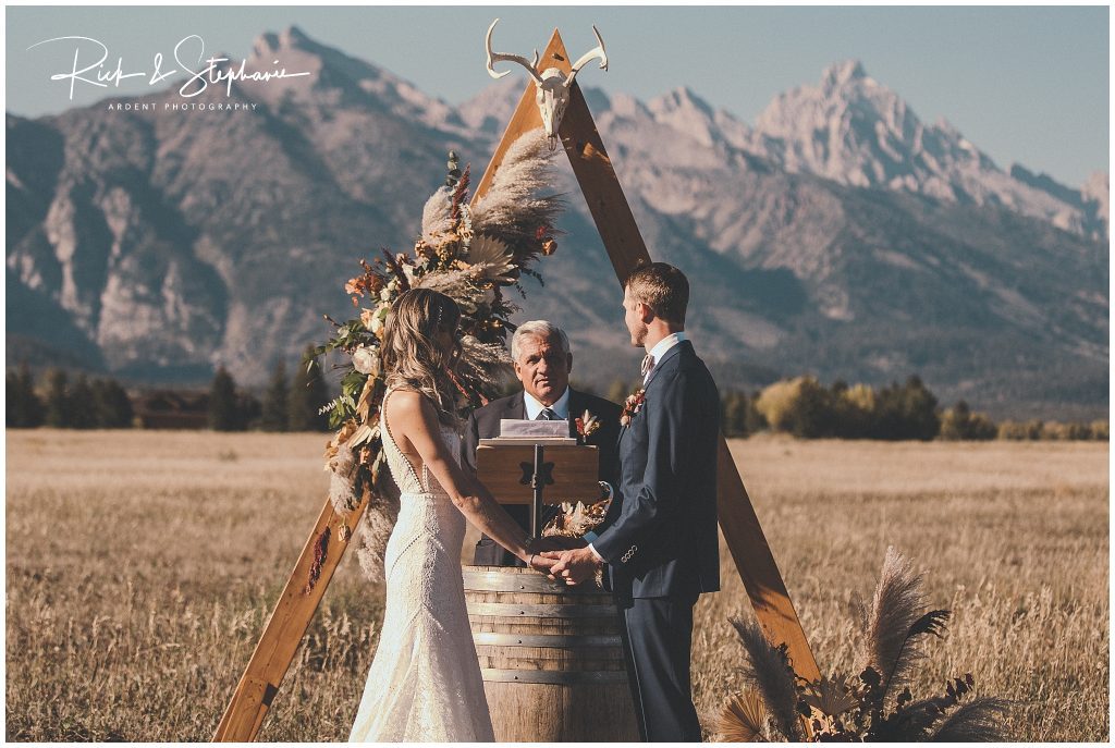 JACKSON HOLE WEDDING PHOTOGRAPHERS