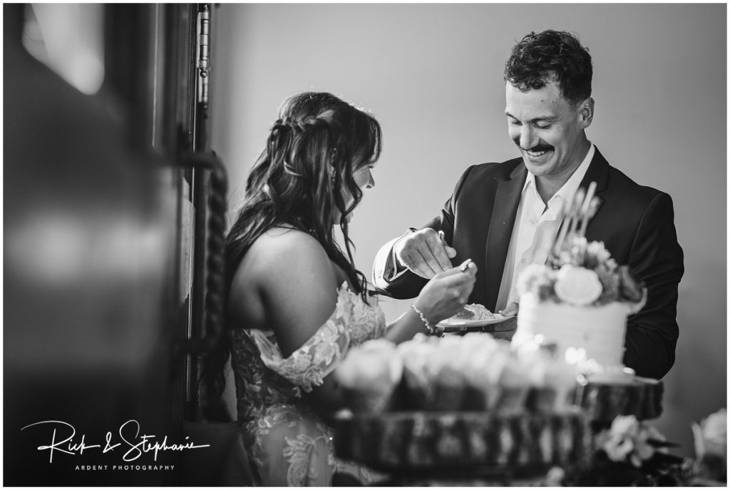 WEDDING PHOTOGRAPHERS IN LARAMIE WY