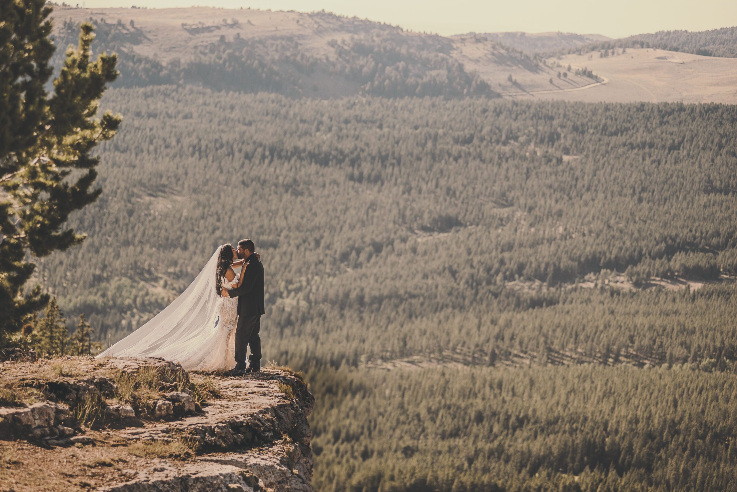wedding photographers in wyoming